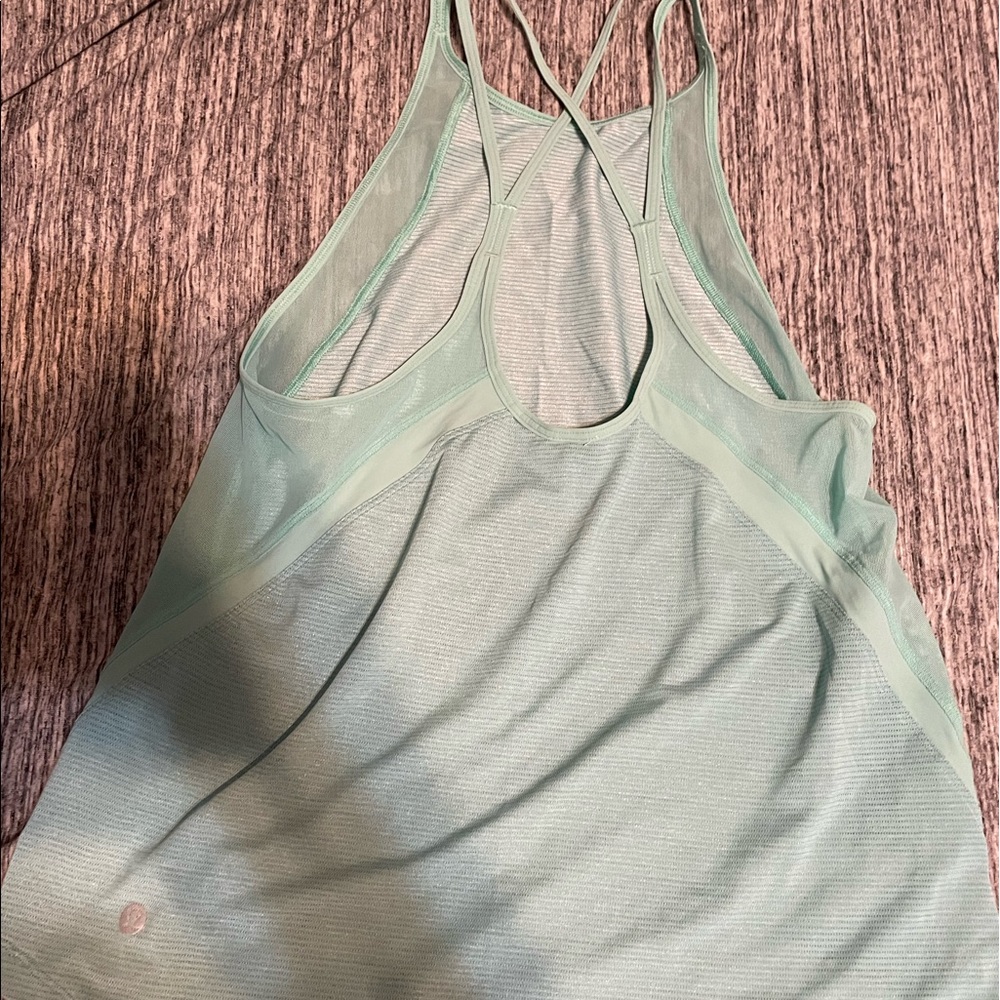 Lululemon size 4 green strap tank